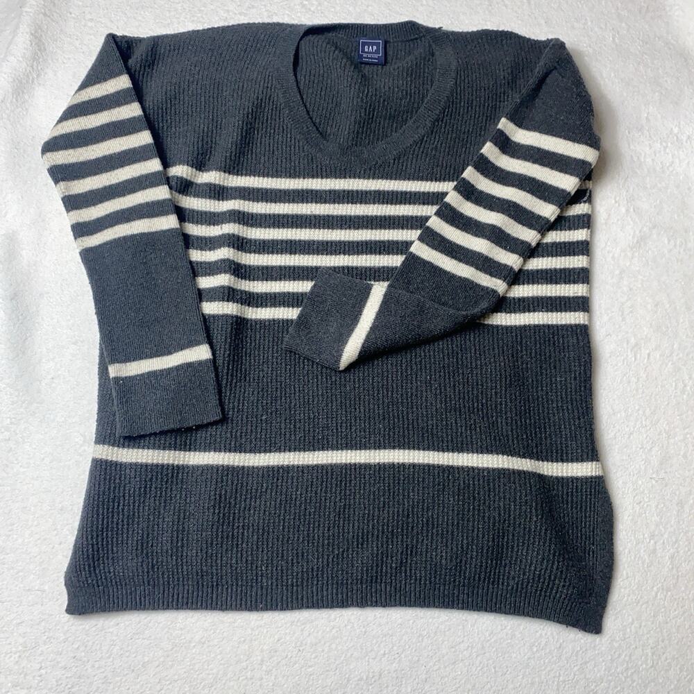 GAP Women’s XS Petite Gray Cream Striped Wool Blend Long Sleeve Sweater